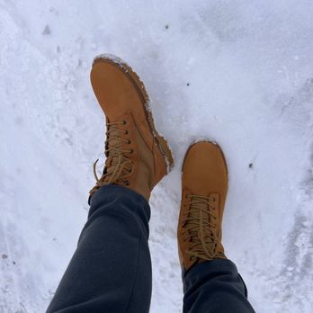TLW Shoe Store - Wolverine's Floorhand 8-inch Insulated waterproof work boot with soft toe - Shoe Stores Near Me - PARMA, Ohio TLW Shoe Store - Wolverine's Floorhand 8-inch Insulated waterproof work boot with soft toe - Shoe Stores Near Me - PARMA, Ohio