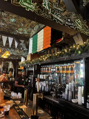 Tom Bergin's by null