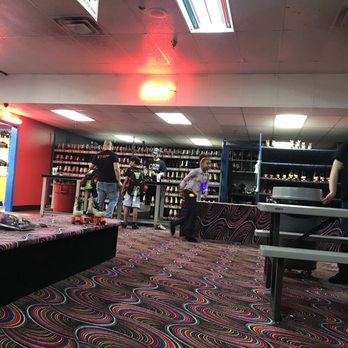 Cordova Skating Center - Skating Rinks Near Me - Cordova, Tennessee