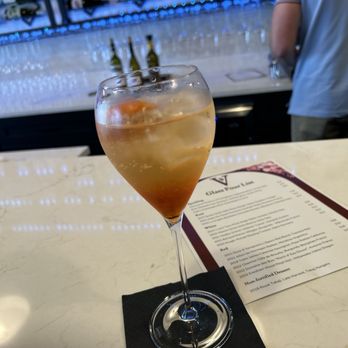 vinology - Spritz - Wine Tasting Room Near Me - Cincinnati, Ohio vinology - Spritz - Wine Tasting Room Near Me - Cincinnati, Ohio