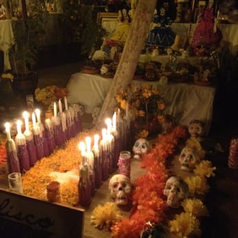 Noche de Altares - Candles - Noche de Altares 2013 - Festivals Near Me - Santa Ana, California