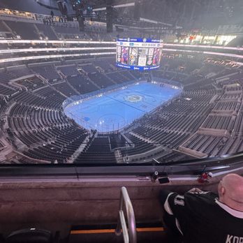 Crypto Arena - The view an NHL Los Angeles Kings hockey game from the front rows of the top deck section 305, proving every seat has a good view. - Stadiums & Arenas Near Me - Los Angeles, California
