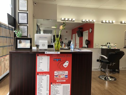 Divine Threading Salon