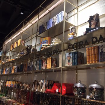 Venchi - Chocolatiers & Shops Near Me - New York, New York