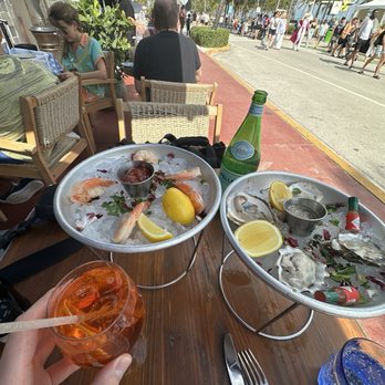 Mercato Ocean Drive - Shrimp cocktail, oysters (East and west) - Italian Near Me - Miami Beach, Florida Mercato Ocean Drive - Shrimp cocktail, oysters (East and west) - Italian Near Me - Miami Beach, Florida