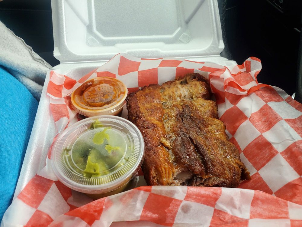 ESTRADA'S Carnitas Estilo Michoacan