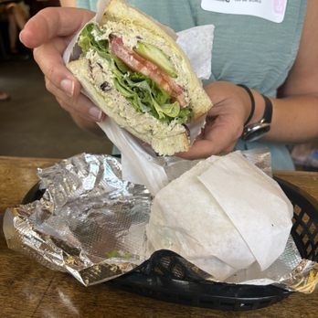 Perry's Joint - Chicken Mingus Sandwich - Sandwiches Near Me - Pasadena, California
