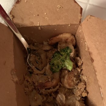 Sawasdee - This is what a request for no broccoli looks like. - Thai Near Me - Soquel, California