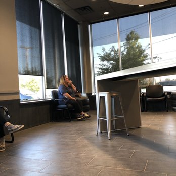 Belle Tire - Wait area - Auto Glass Services Near Me - Elkhart, Indiana