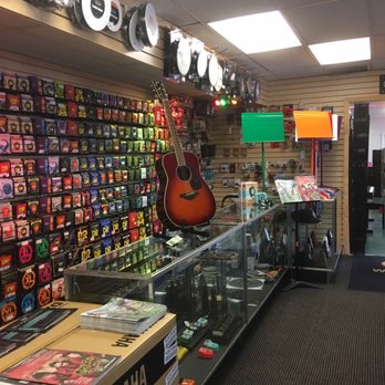Kagan and Gaines Music - Musical Instruments & Teachers Near Me - Forest Park, Illinois