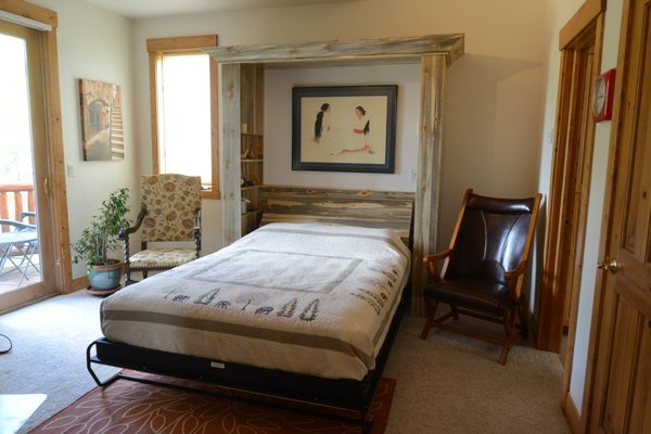 Flying Beds 54 Fotos Mobel 4470 Garfield St Northeast