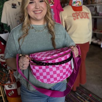 Darling Orange Consignment & Boutique - Accessories Near Me - Orange, Texas Darling Orange Consignment & Boutique - Accessories Near Me - Orange, Texas