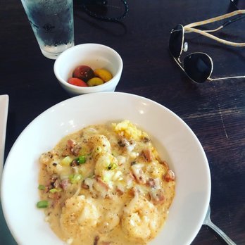 B Matthews Eatery - Shrimp and grits. Look no further. - New American Near Me - Savannah, Georgia