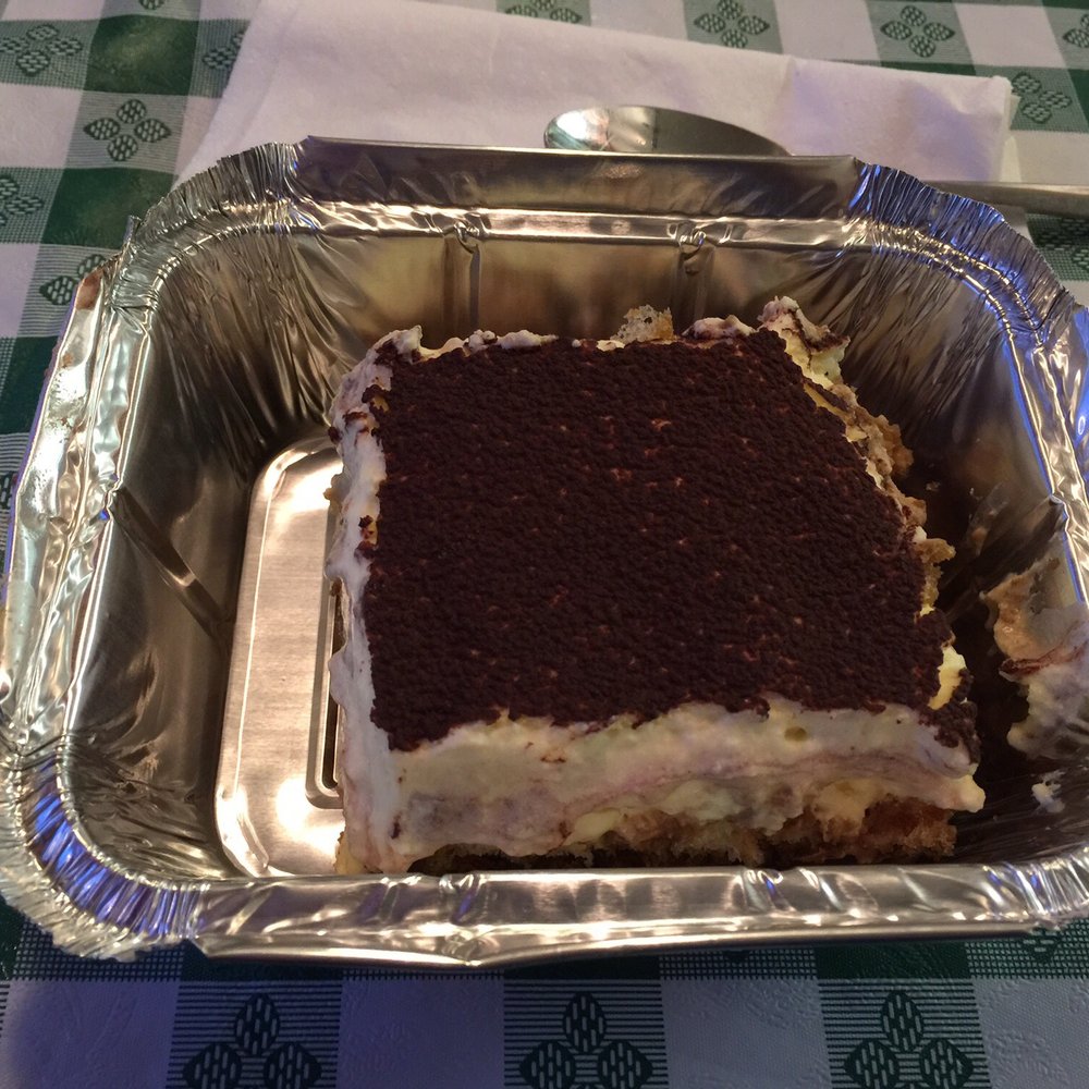 Victor's Italian Restaurant - Tiramisu - Italian Near Me - Saugus, Massachusetts Victor's Italian Restaurant - Tiramisu - Italian Near Me - Saugus, Massachusetts