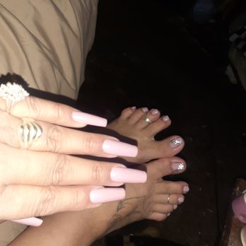 MT Nails And Spa - Hands  and toes - Nail Salons Near Me - Hacienda Heights, California