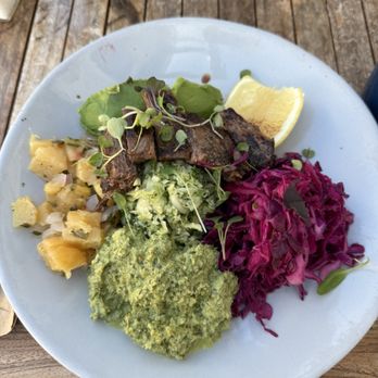 Blueys Kitchen - Whirley Bowl w/ skirt steak instead of fish - Cafes Near Me - Santa Monica, California