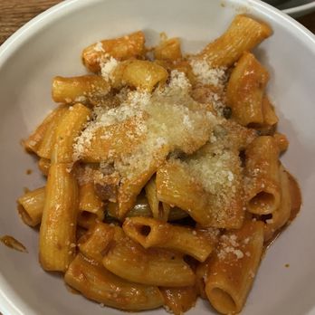 North Italia - Spicy Rigatoni Vodka - Italian Near Me - Austin, Texas North Italia - Spicy Rigatoni Vodka - Italian Near Me - Austin, Texas