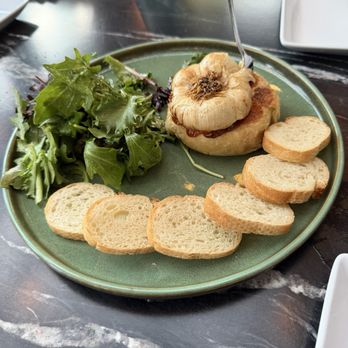 Farm House - Baked Brie - New American Near Me - Belmont, California