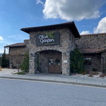Olive Garden Italian Restaurant - Italian Near Me - Hanover, Maryland