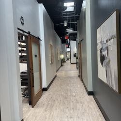 Salons by JC - Inside