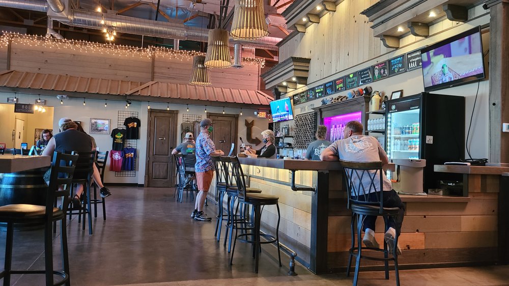 FRONT POURCH BREWING 100 Photos & 109 Reviews 1611 W Whispering