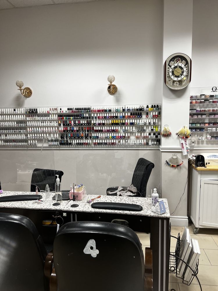 QUEEN NAIL SPA Updated September 2024 2462 Queen Street E, Brampton