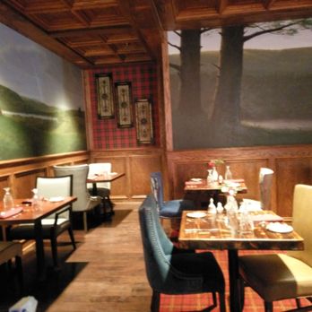 Balmoral Restaurant - Scottish Near Me - St Charles, Illinois