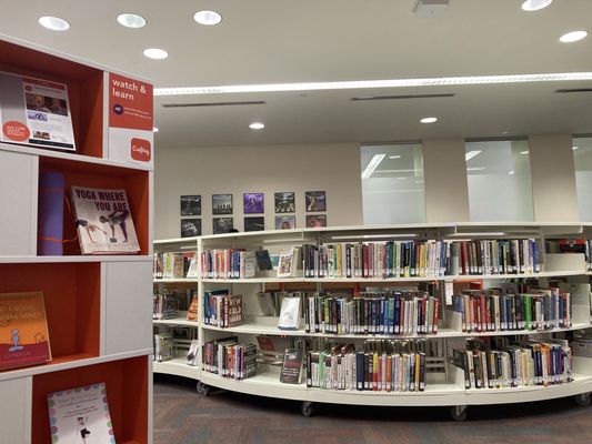 Central Library by null