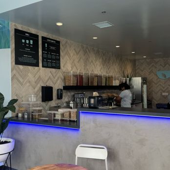 Elite Experience: Blue Bowl - Cute inside and behind the counter area with a super simple menu - Yelp Events Near Me - Oceanside, California Elite Experience: Blue Bowl - Cute inside and behind the counter area with a super simple menu - Yelp Events Near Me - Oceanside, California