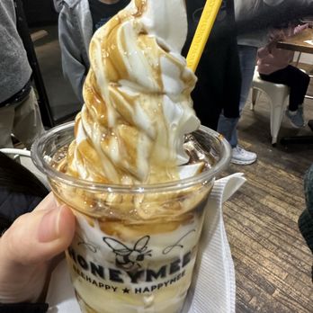 Honeymee - Sweetie with Milk Ice Cream - Ice Cream & Frozen Yogurt Near Me - Irvine, California