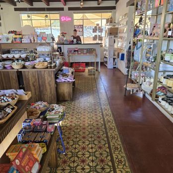 Di Luna Candles - Very organized store showing huge inventory. - Candle Stores Near Me - Tucson, Arizona