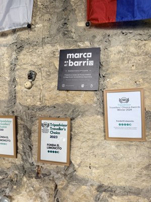 Fonda El Limoncito by null