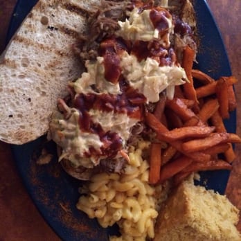 Brickyard Pub And BBQ - Po-boy (pulled pork with coleslaw) - Barbeque Near Me - Lewiston, New York