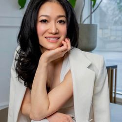 16th Avenue Dental - Dr. My Le  Calgary dentist