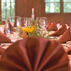 Snyder's Tavern - Interior Wedding Table