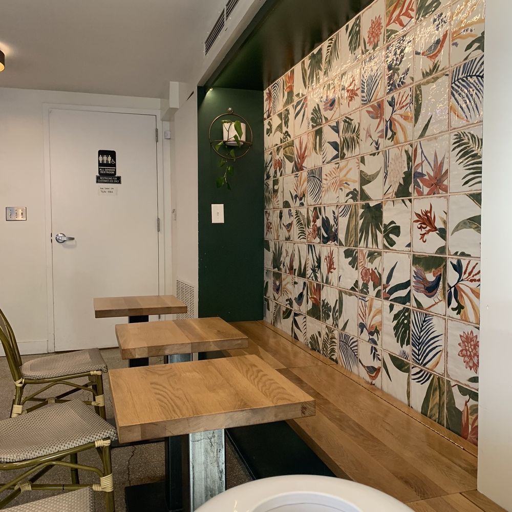 Summit Coffee - Indoor seating - Coffee & Tea Near Me - Asheville, North Carolina Summit Coffee - Indoor seating - Coffee & Tea Near Me - Asheville, North Carolina