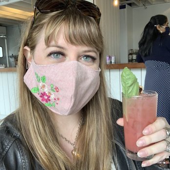 Sandbar Rooftop - I had The Cooper drink while sitting on the swings - Cocktail Bars Near Me - New York, New York