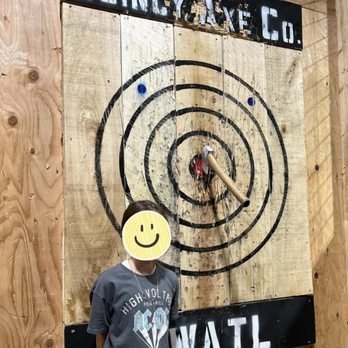Quincy Axe Company - Axe Throwing Near Me - Quincy, Illinois Quincy Axe Company - Axe Throwing Near Me - Quincy, Illinois