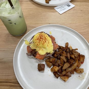 The Breeze Cafe - Fun size salmon Benedict and matcha ice tea - Breakfast & Brunch Near Me - Newark, California The Breeze Cafe - Fun size salmon Benedict and matcha ice tea - Breakfast & Brunch Near Me - Newark, California