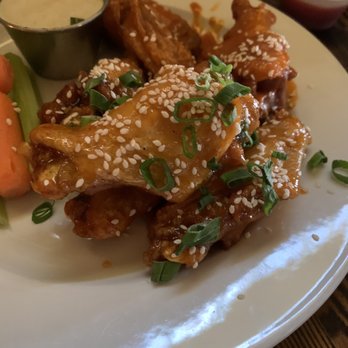 Small Bar - wings - Bars Near Me - Chicago, Illinois Small Bar - wings - Bars Near Me - Chicago, Illinois