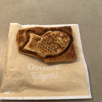 Tokyo Central & Main - Croissant Taiyaki - International Grocery Near Me - Gardena, California