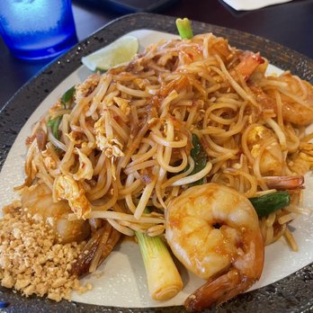 Noot's Thai Kitchen - pad thai (fat shrimp) - too salty - Thai Near Me - Victoria, Texas Noot's Thai Kitchen - pad thai (fat shrimp) - too salty - Thai Near Me - Victoria, Texas