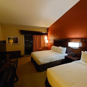 Crowne Plaza Albuquerque - 12 floor 2 queen beds - Hotels Near Me - Albuquerque, New Mexico Crowne Plaza Albuquerque - 12 floor 2 queen beds - Hotels Near Me - Albuquerque, New Mexico