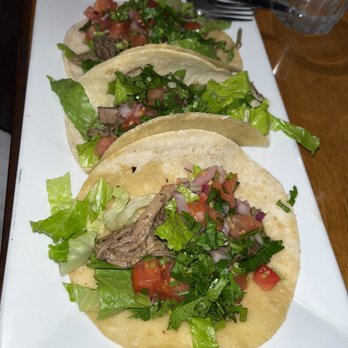 Barracuda Bistro & Bar - Tacos with steak - Latin American Near Me - New Haven, Connecticut