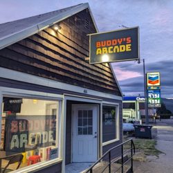 Buddys Beer Arcade