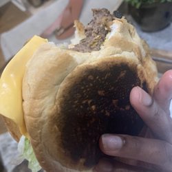Legends - Scott - The bottom bun is burnt as well.