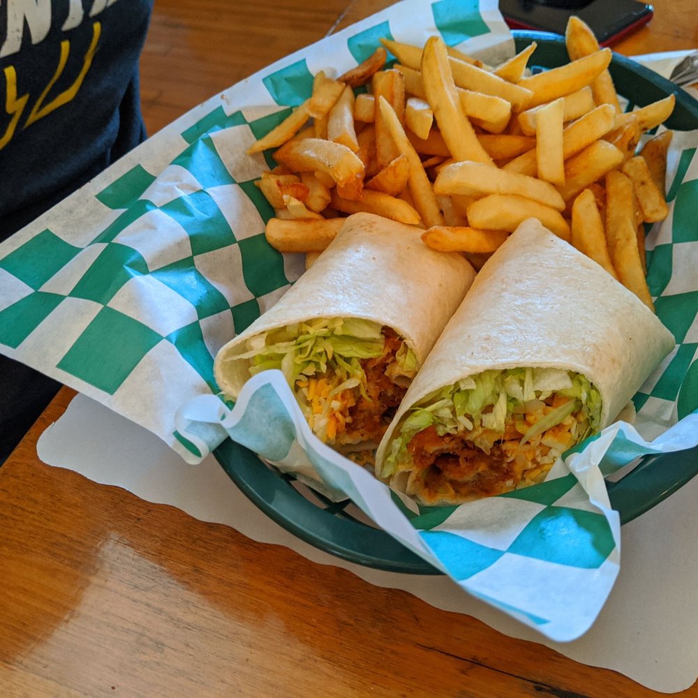 Macks Inn - Buffalo wrap - Hotels Near Me - Hammond, New York