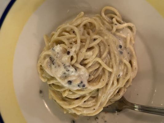 Cacio e Pepe by null