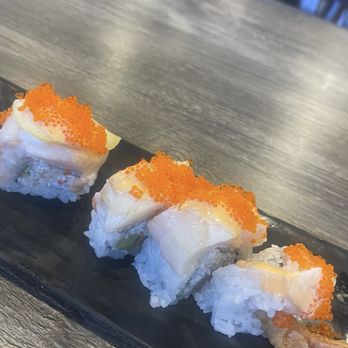 Kakuna Sushi - 49ers Roll (not full roll in this pic) - Sushi Bars Near Me - Milpitas, California Kakuna Sushi - 49ers Roll (not full roll in this pic) - Sushi Bars Near Me - Milpitas, California
