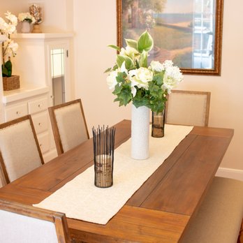 Ring Realty - Dining room of New listing at 541 San Miguel in East Sacramento - Real Estate Services Near Me - Sacramento, California Ring Realty - Dining room of New listing at 541 San Miguel in East Sacramento - Real Estate Services Near Me - Sacramento, California